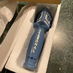 Blue Moon Seasonal Large Tap Handle **BRAND NEW**